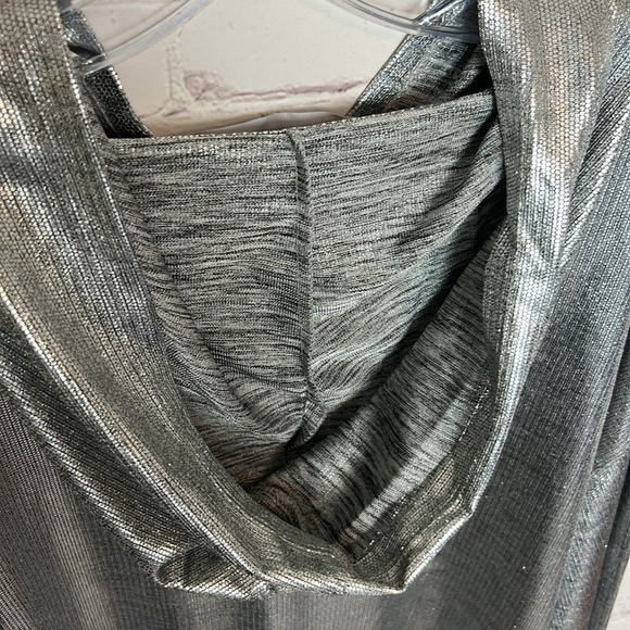 Savage X Fenty Chain Reaction Hooded Long Sleeve Tee - Picture 12 of 14